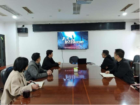 445932432.jpg 445932432.jpg