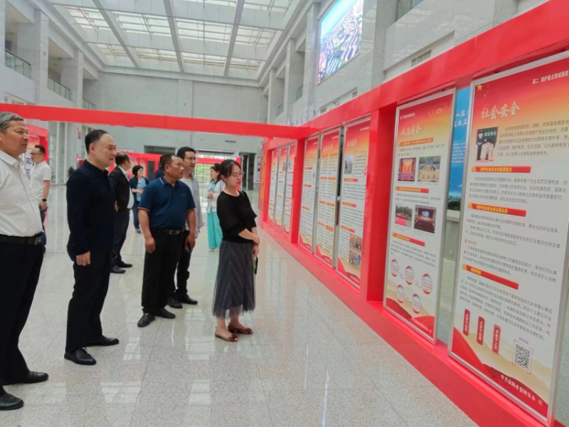 948bc14be4af641f4687d63bce4417d.jpg 948bc14be4af641f4687d63bce4417d.jpg