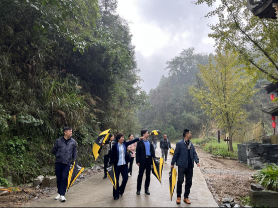 298219868.jpg 298219868.jpg